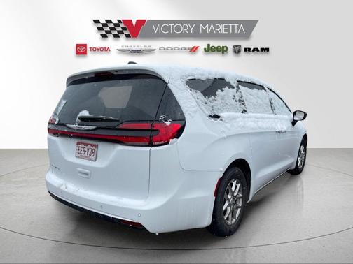 2025 Chrysler Pacifica L