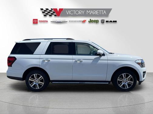 Oxford White 2022 Ford Expedition Limited