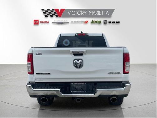 Bright White Clearcoat 2019 RAM 1500 Big Horn