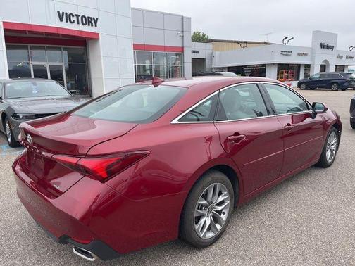 2021 Toyota Avalon XLE