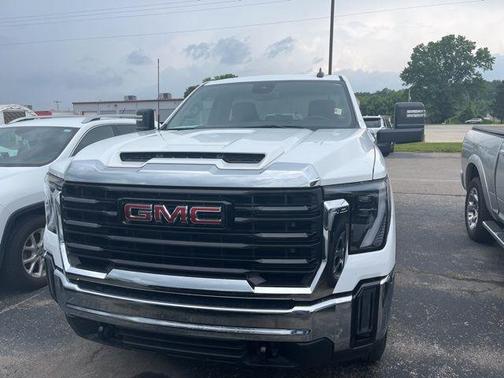 2024 GMC Sierra 2500 Base