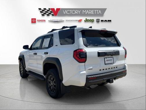 Ice 2025 Toyota 4Runner SR5