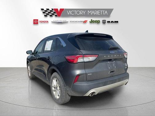 Magnetic Metallic 2020 Ford Escape SE