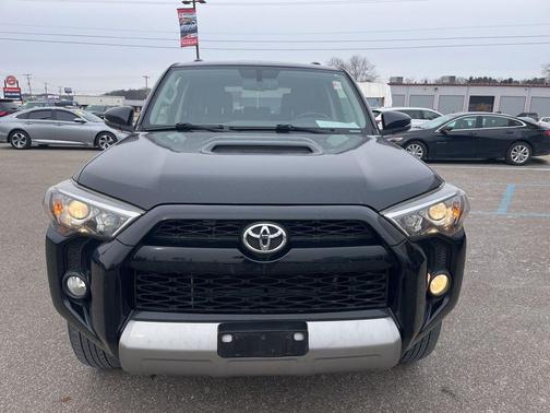 2018 Toyota 4Runner SR5
