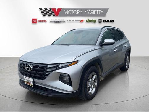 Shimmering Silver 2024 Hyundai TUCSON SEL