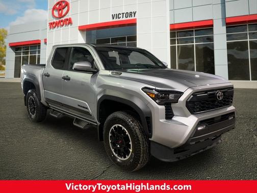 2026 Toyota Tacoma Hybrid TRD Off Road