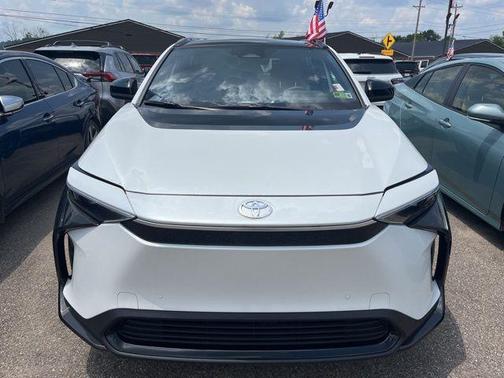 2024 Toyota bZ4X XLE
