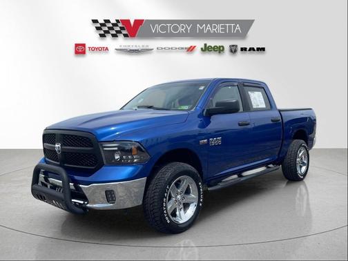 Blue Streak Pearlcoat 2014 RAM 1500 Big Horn
