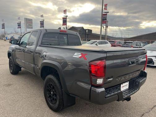 2020 Toyota Tacoma SR