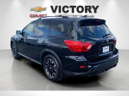 2020 Nissan Pathfinder SL 4WD