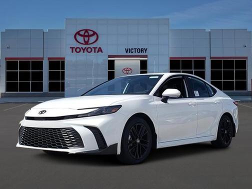 Ice 2026 Toyota Camry SE