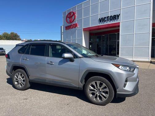 2019 Toyota RAV4 XLE Premium
