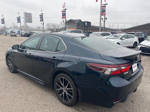 2021 Toyota Camry SE