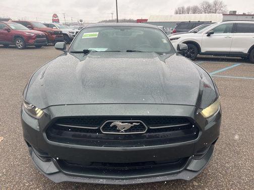 2015 Ford Mustang V6