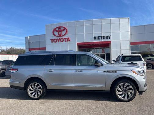 2022 Lincoln Navigator Reserve