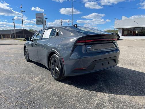 Underground 2026 Toyota Prius LE