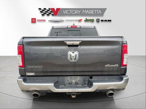 Granite Crystal Metallic Clearcoat 2019 RAM 1500 Big Horn