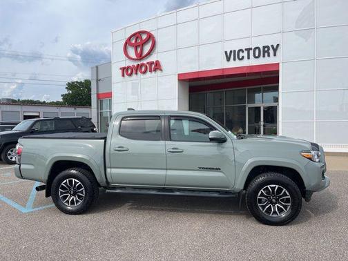 2023 Toyota Tacoma TRD Sport