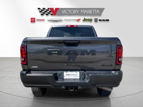 Granite Crystal Metallic Clearcoat 2025 RAM 2500 Tradesman Crew Cab 4x4 6'4' Box