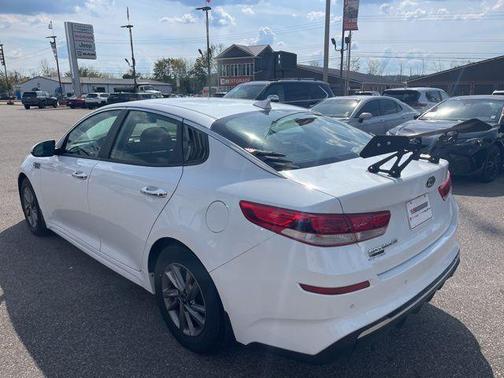 2020 Kia Optima LX