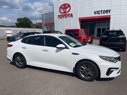 2020 Kia Optima LX
