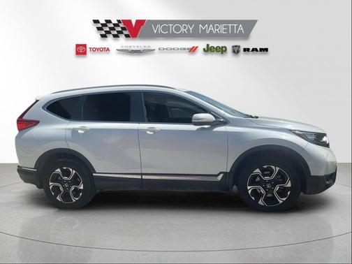 White Diamond Pearl 2018 Honda CR-V Touring