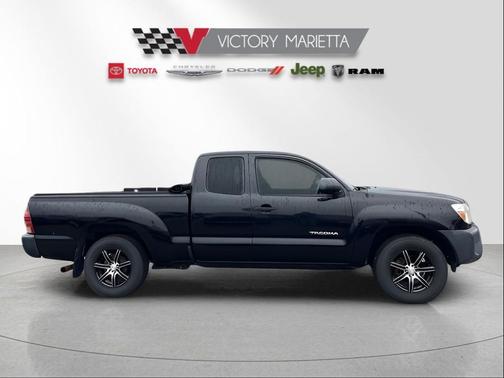 2013 Toyota Tacoma Base