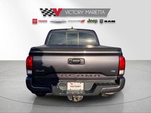 2022 Toyota Tacoma SR