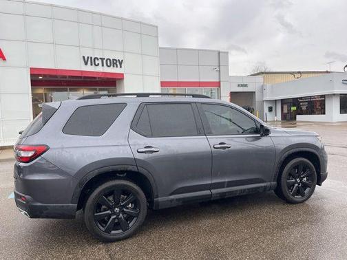 2025 Honda Pilot Black Edition