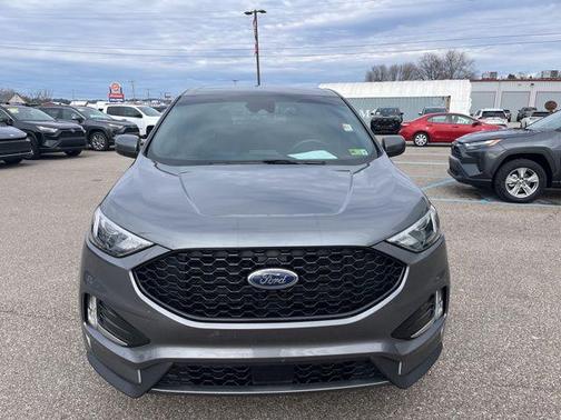2022 Ford Edge ST Line