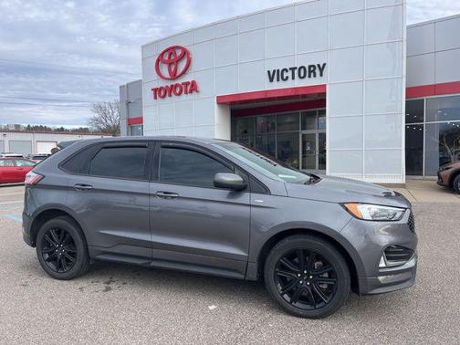 2022 Ford Edge ST Line