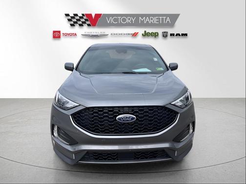 2022 Ford Edge ST Line