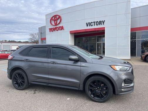 2022 Ford Edge ST Line