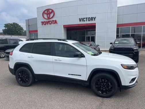 2023 Jeep Cherokee Altitude
