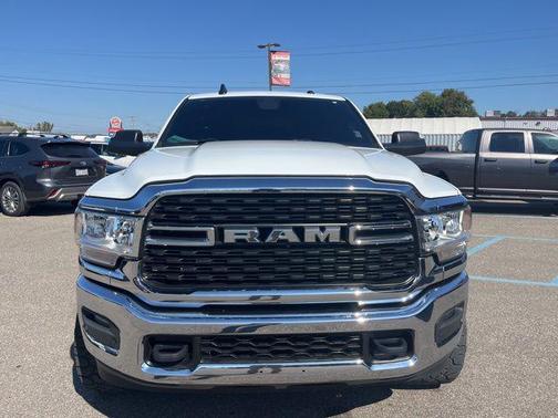 2022 RAM 2500 Big Horn Crew Cab 4x4 6'4' Box