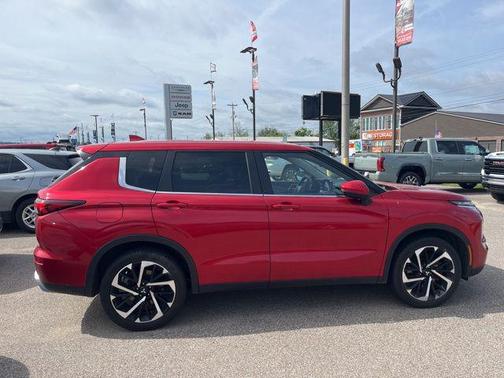 2023 Mitsubishi Outlander SE 2.5 S-AWC