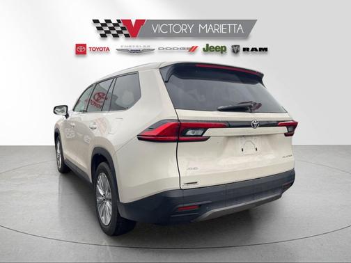 2024 Toyota Grand Highlander Platinum