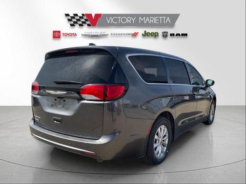 2018 Chrysler Pacifica Touring Plus