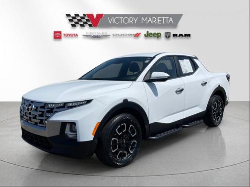 Ice White 2022 Hyundai SANTA CRUZ SEL