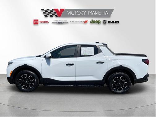 Ice White 2022 Hyundai SANTA CRUZ SEL