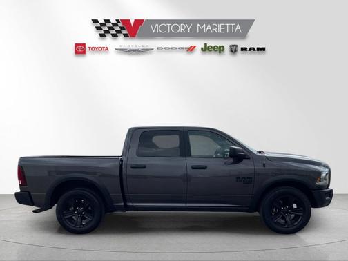 2024 RAM 1500 Classic Warlock Crew Cab 4x2 5'7' Box