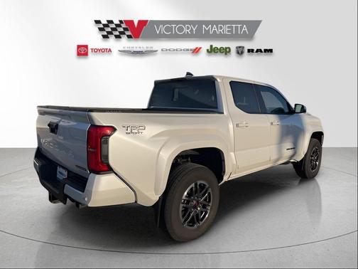 2024 Toyota Tacoma Hybrid TRD Sport