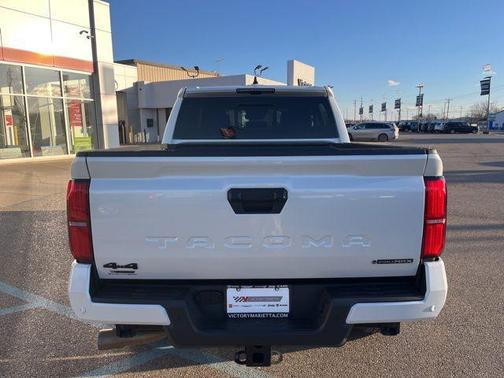 2024 Toyota Tacoma Hybrid TRD Sport