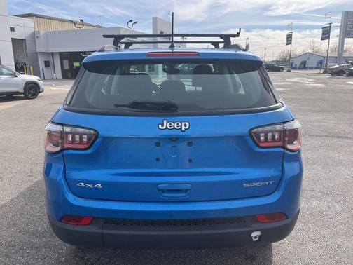 2018 Jeep Compass Sport
