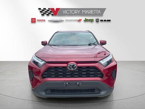 Pearl 2025 Toyota RAV4 XLE