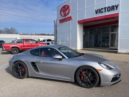 2018 Porsche 718 Cayman GTS