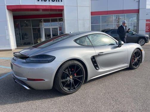 2018 Porsche 718 Cayman GTS