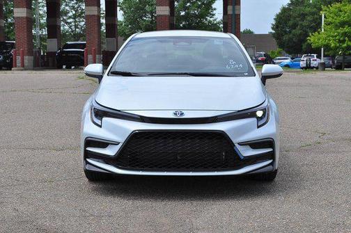 2025 Toyota Corolla Hybrid SE