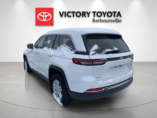 2024 Jeep Grand Cherokee Laredo