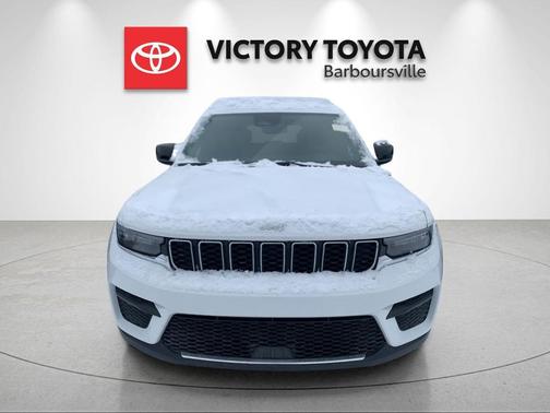 2024 Jeep Grand Cherokee Laredo